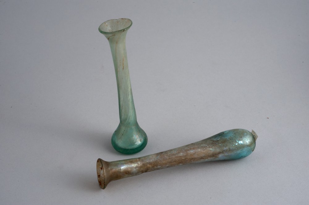 Conical and tubular flasks by Roman