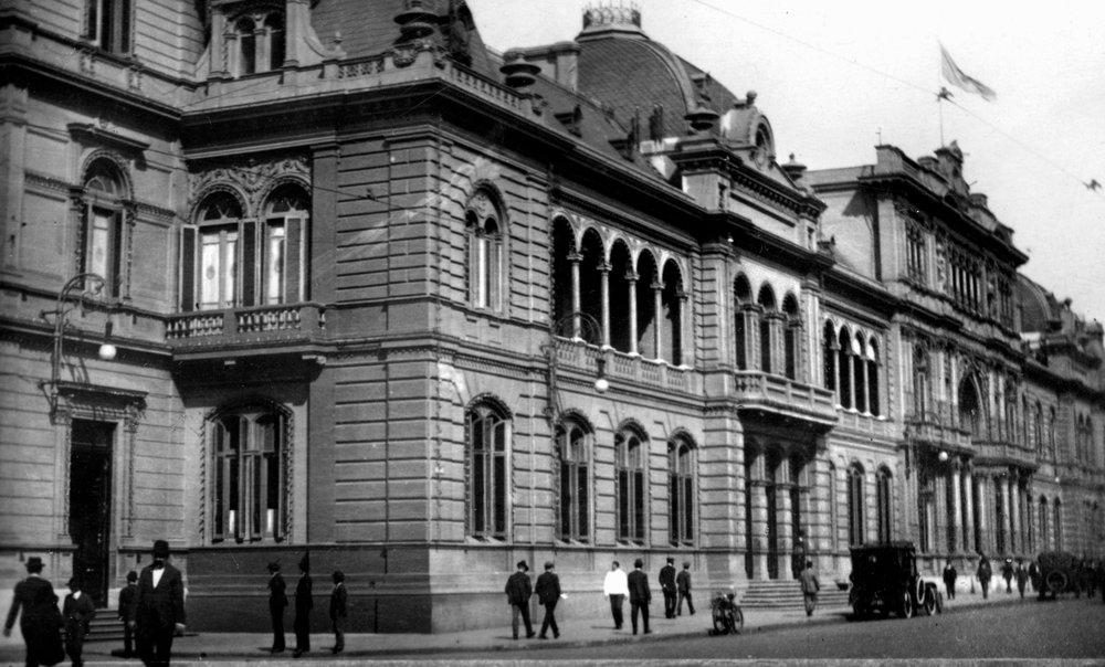 Casa de Gobierno, Buenos Aires, Argentina by Unbekannt