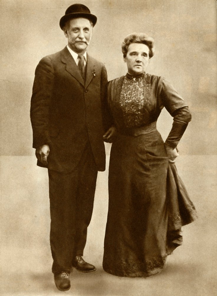 Mr. and Mrs. George Lansbury in 1910, 1935 by Unbekannt