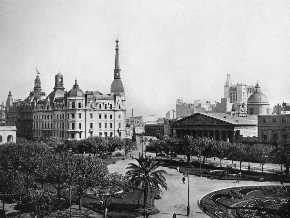 Plaza de la Victoria, Buenos Aires, Argentina by Unbekannt