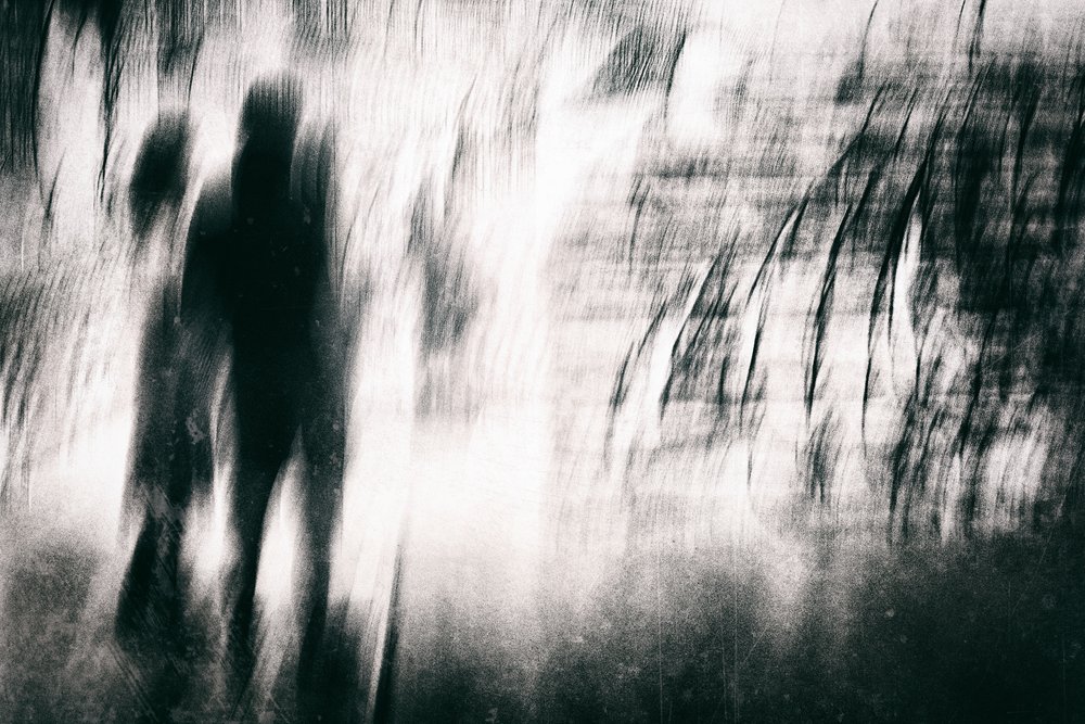 Haunting Blurred Silhouettes by Carsten Velten