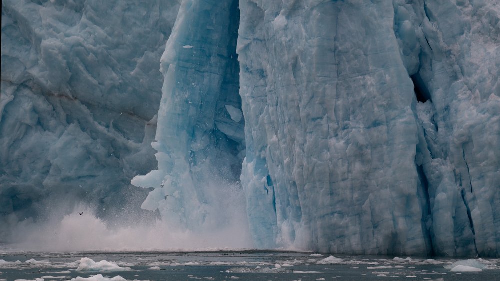 Powerful Glacier Calving by Chuanxu Ren