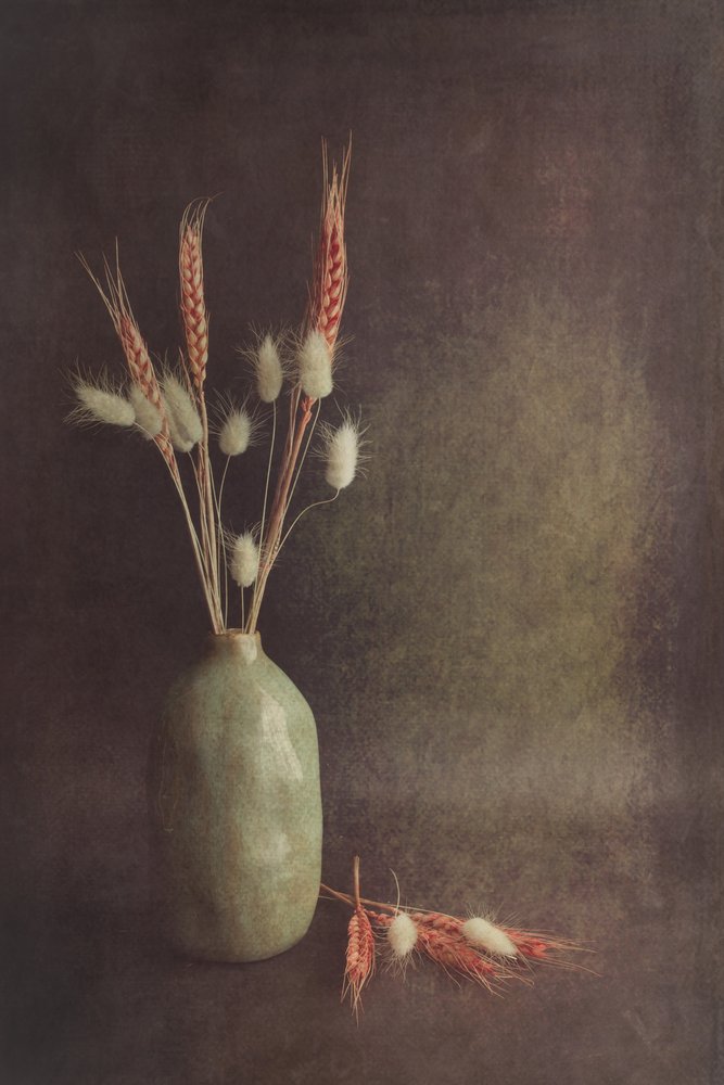 Rustic Dried Arrangement by Cicek Kiral