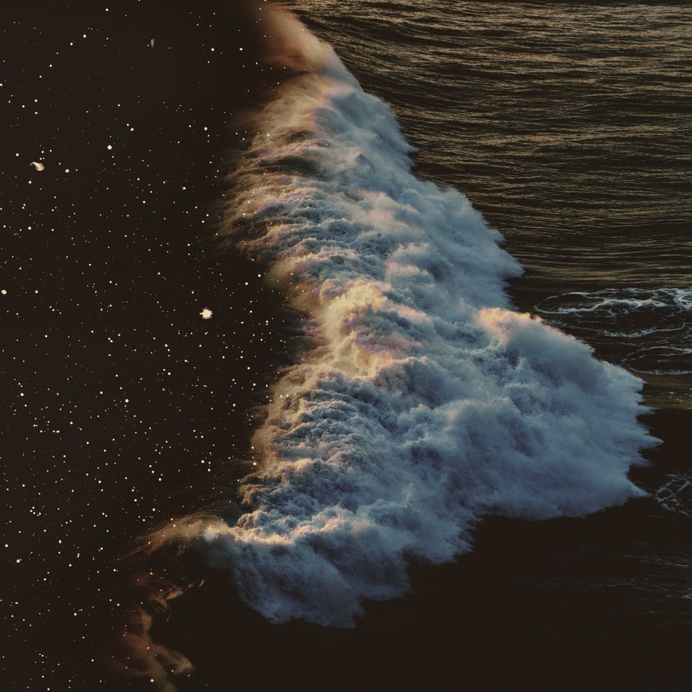 Golden Breaking Wave by Fran Rodríguez