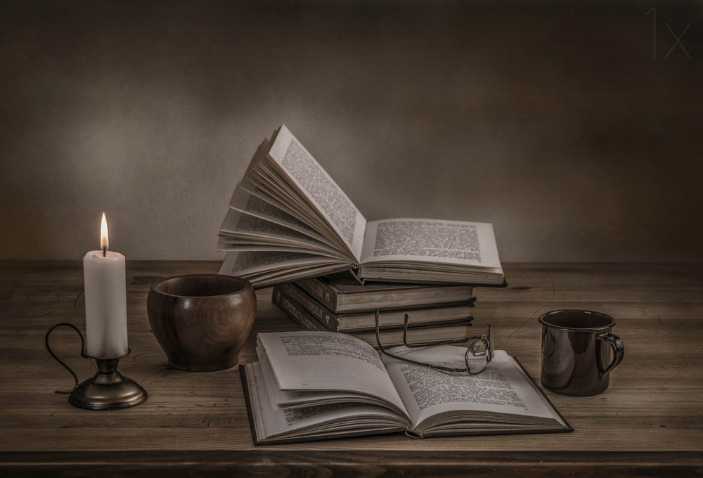 Candlelit Books by Margareth Perfoncio