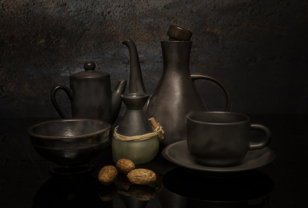 Moody Pottery Still Life by larryliu