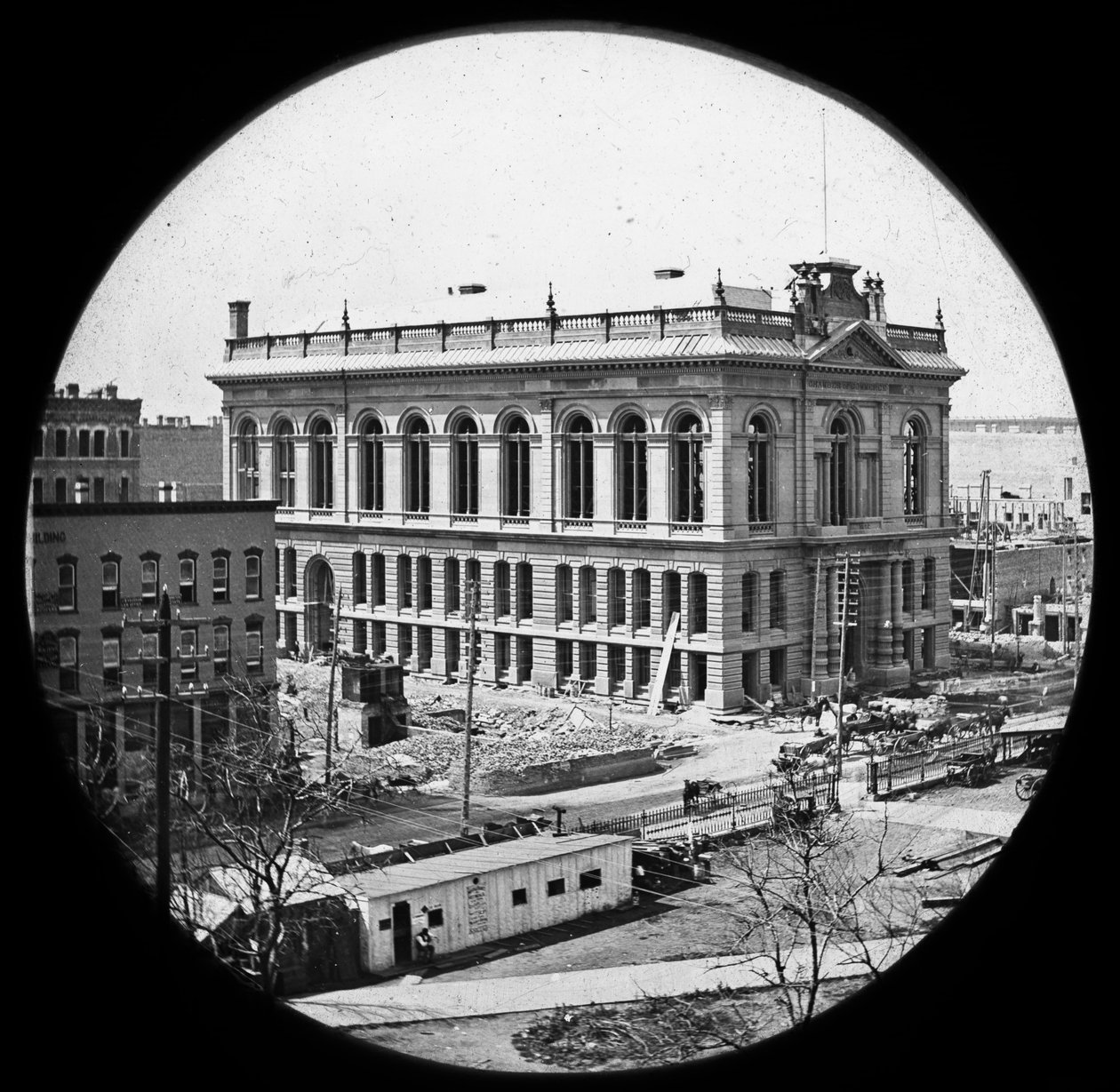 The Chamber of Commerce being rebuilt after the Great Chicago Fire, c.1872 by American Photographer
