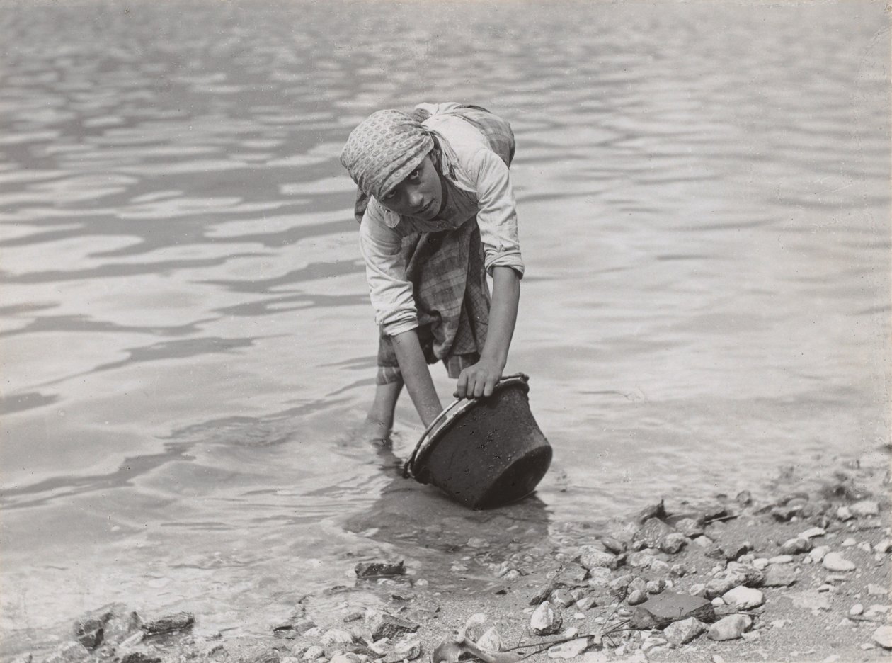 Kettle Cleaner, Lake Como by Alfred Stieglitz