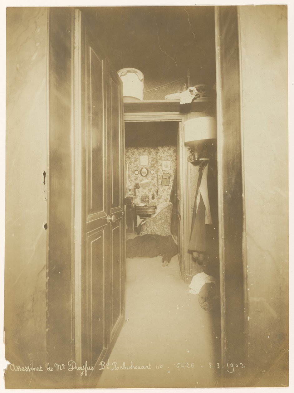 Assassination of Madame Dreyfus by Alphonse Bertillon