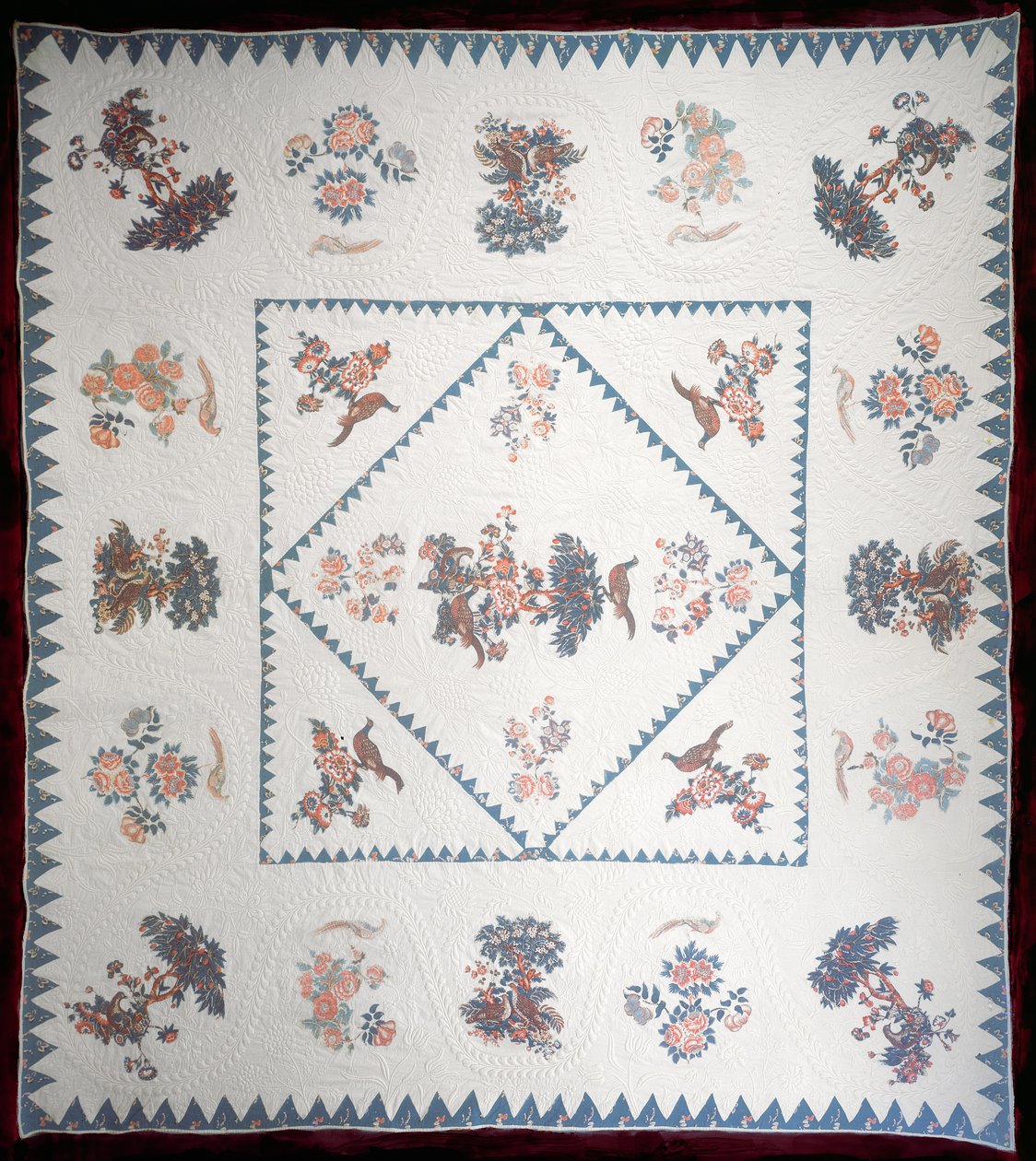 Quilt in Broderie Perse, c.1800 by American School