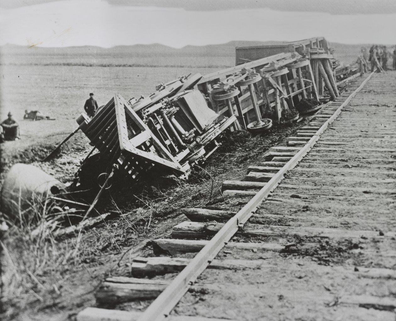 Derailed train, Manassas, Virginia by Andrew Joseph Russell