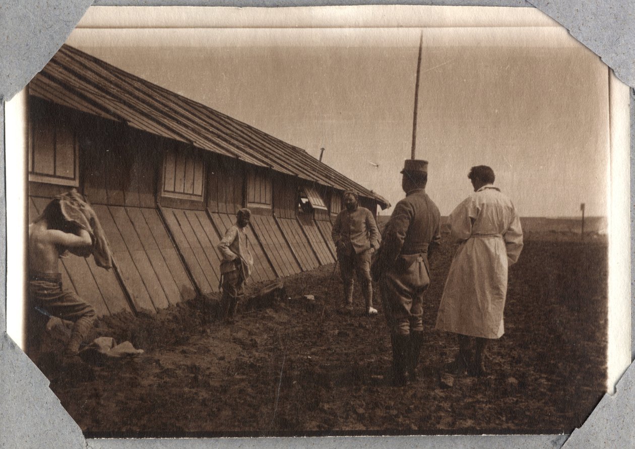First World War 1914-1918: search for heads at the edges, camp of Couville in Lower Normandy, France. Anonymous photography May 1917. Private collection, Stella. by Anonymous Anonymous