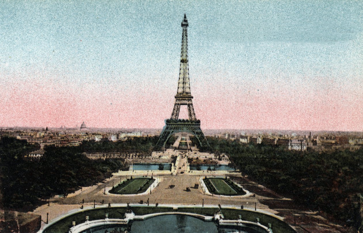 Paris: view of the Trocadero Gardens with the Eiffel Tower and the bridge of Iena on the Seine. Photograph of 1920 in 