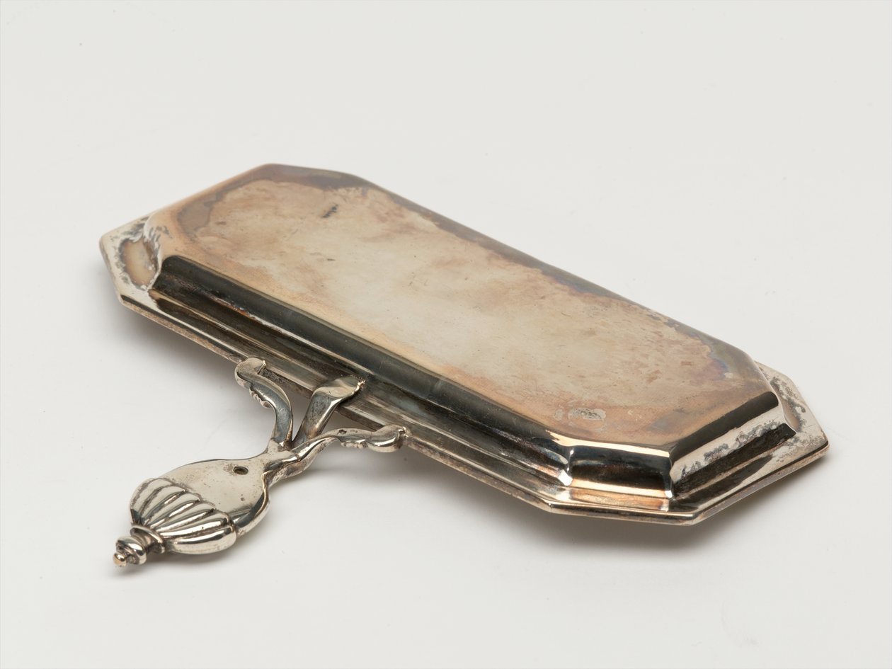 Candle snuffer tray, Board of Ordnance, c.1696 by Anthony Nelme