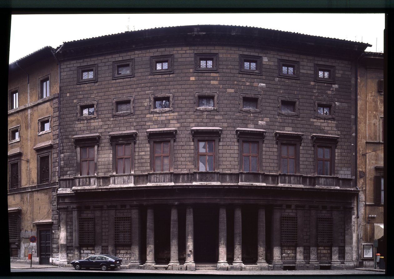 View of the renaissance palace Massimo alle Column by Baldassarre Peruzzi