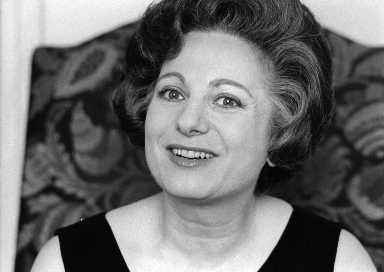 Huguette Dreyfus by Bernard Perrine