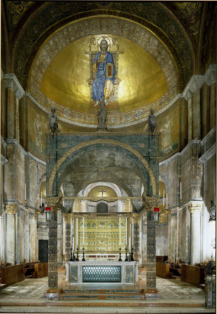 Byzantine architecture: the presbytery. The major altar, the ciborium with alabaster columns, the capitals and the Pala d