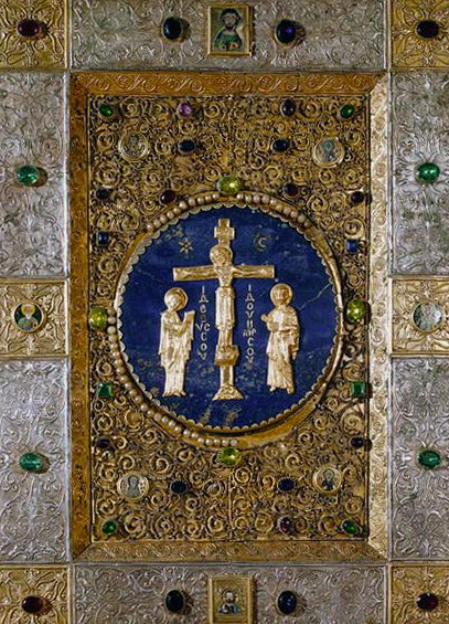 Icon depicting Christ on the cross between the Virgin and St. John the Baptist with medallions of the Four Evangelists by Byzantine Byzantine