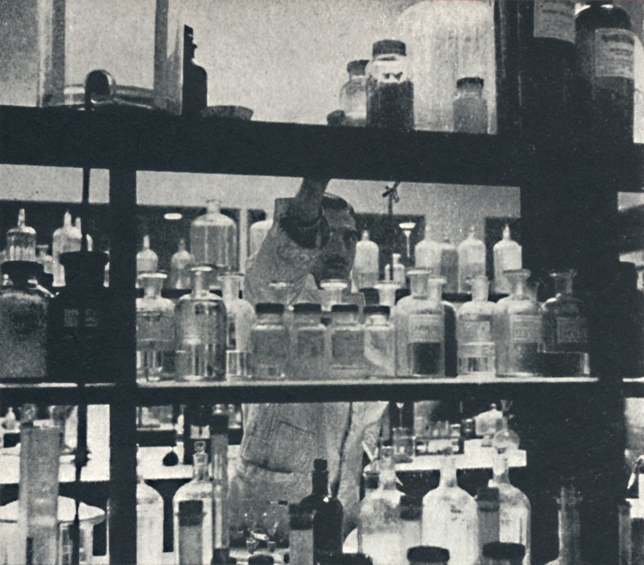 Experimental laboratory: aircraft factory by Cecil Beaton