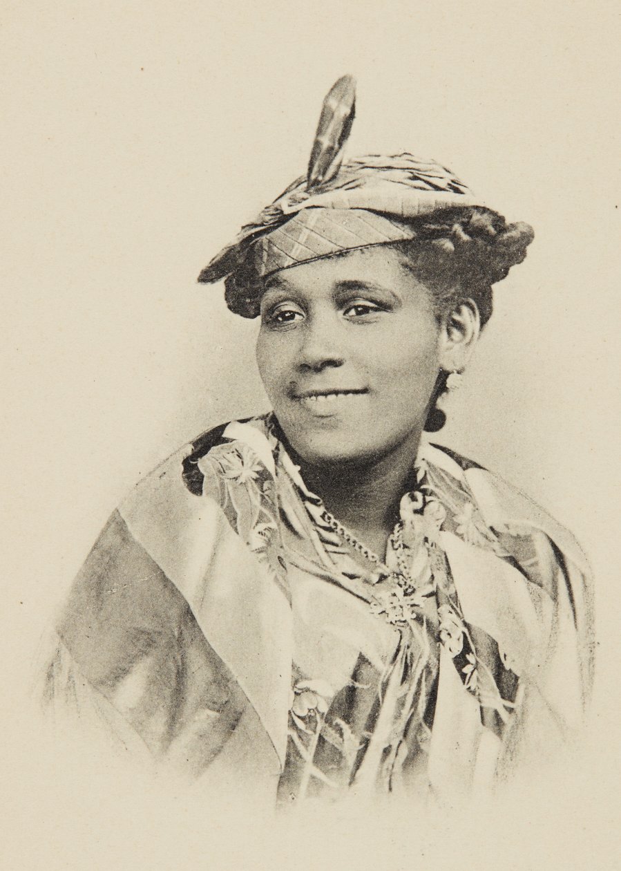 MARTINIQUE - Type and Creole Costume by Cochet