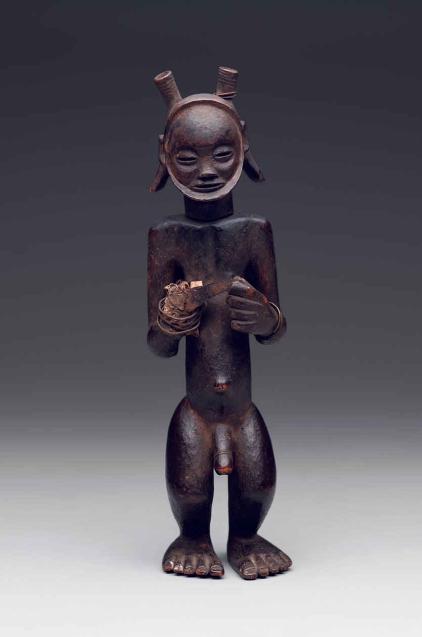 Ritual container in the form of a standing male figure by Culture Chokwe