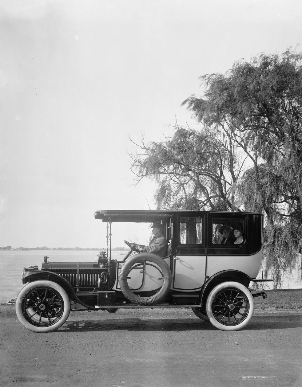 Packard 1912 Limousine by Detroit Publishing Co.