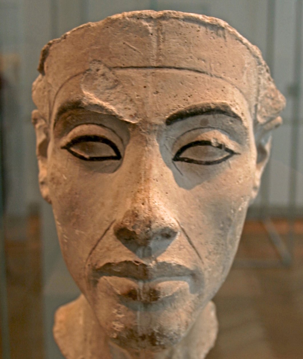 Bust of Nefertiti by Egyptian 18th Dynasty