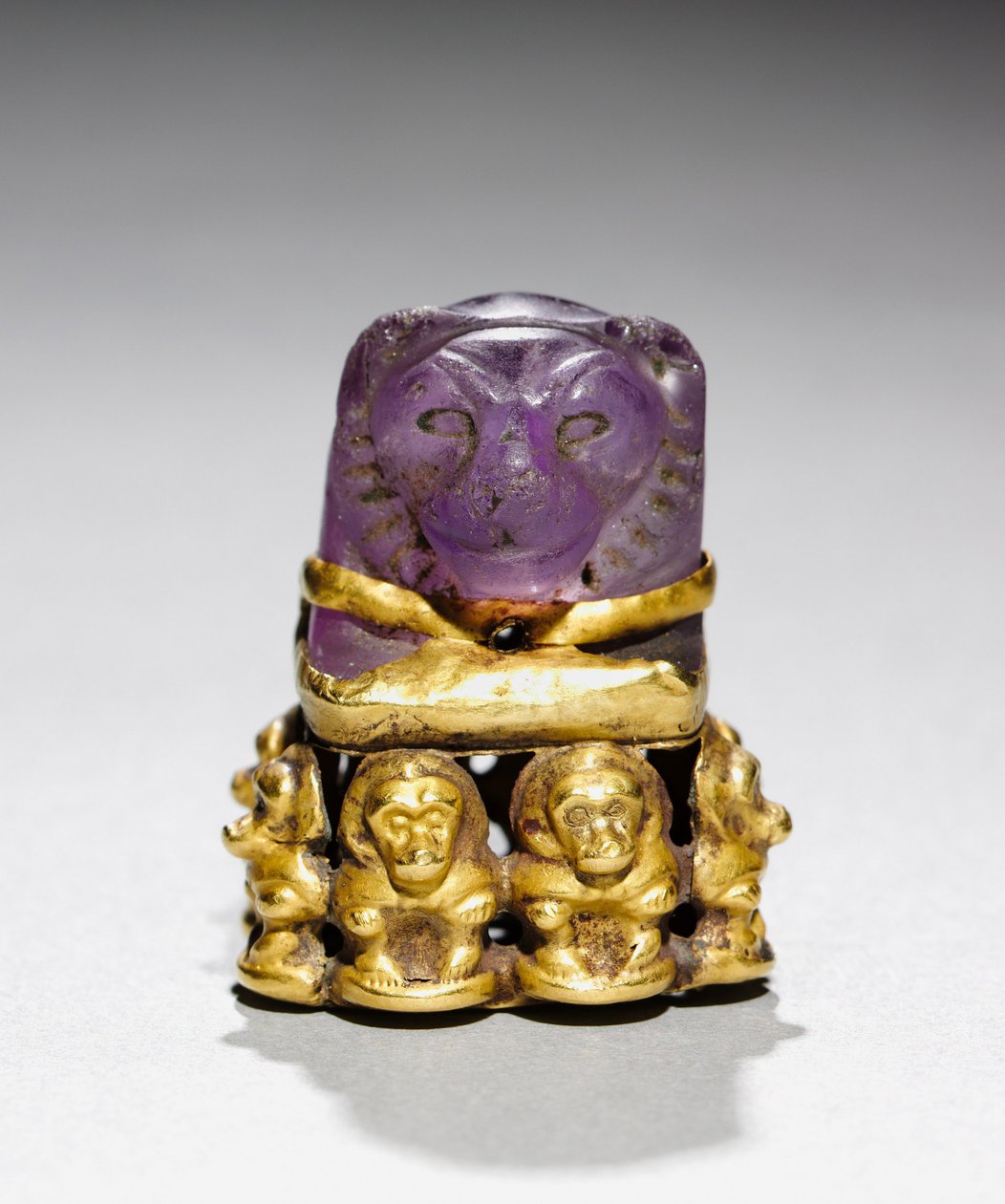 Pendant, Napatan, circa 700 BC by Egyptian 25th Dynasty