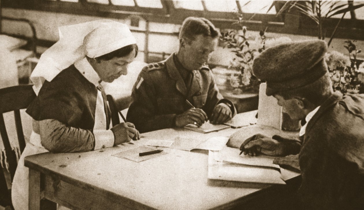 Australians and Conscription: How the Australian vote is taken in a London hospital by English Photographer