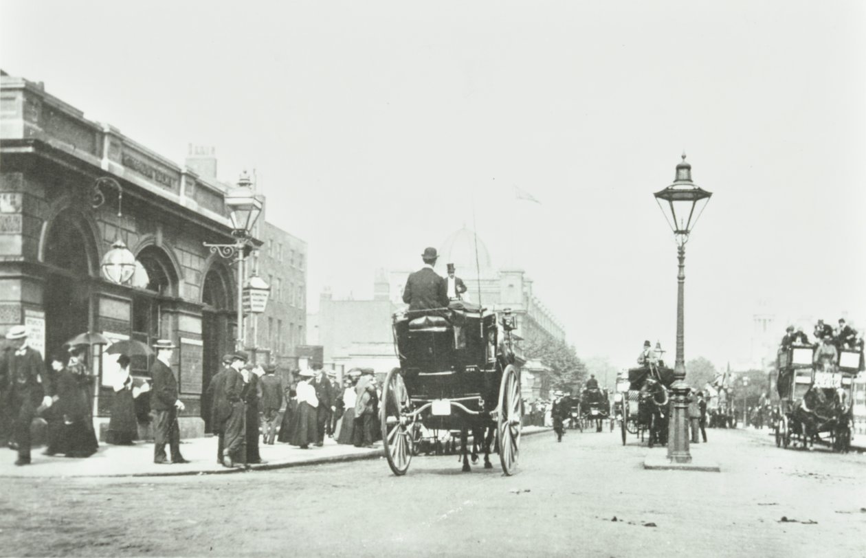 Baker Street Station, Marylebone Road, Westminster LB: looking east by Baker Street, 1895 by English Photographer