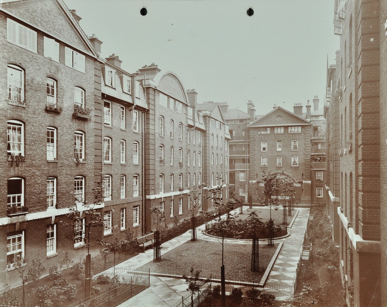 Bourne Estate: formal courtyard garden, London by English Photographer