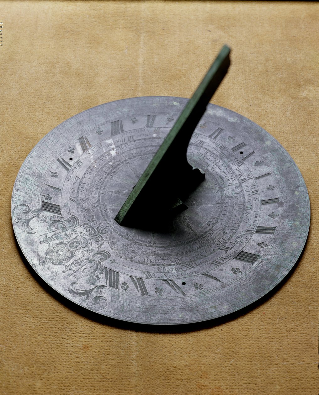 Horizontal Garden Sundial, with Coat of Arms Engraving by English School