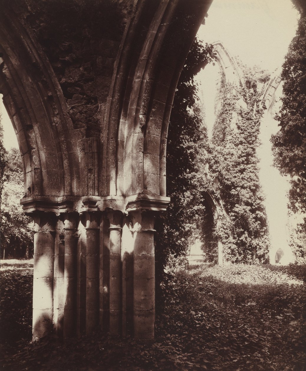 Dammarie-les-Lys, Ruins by Eugène Atget