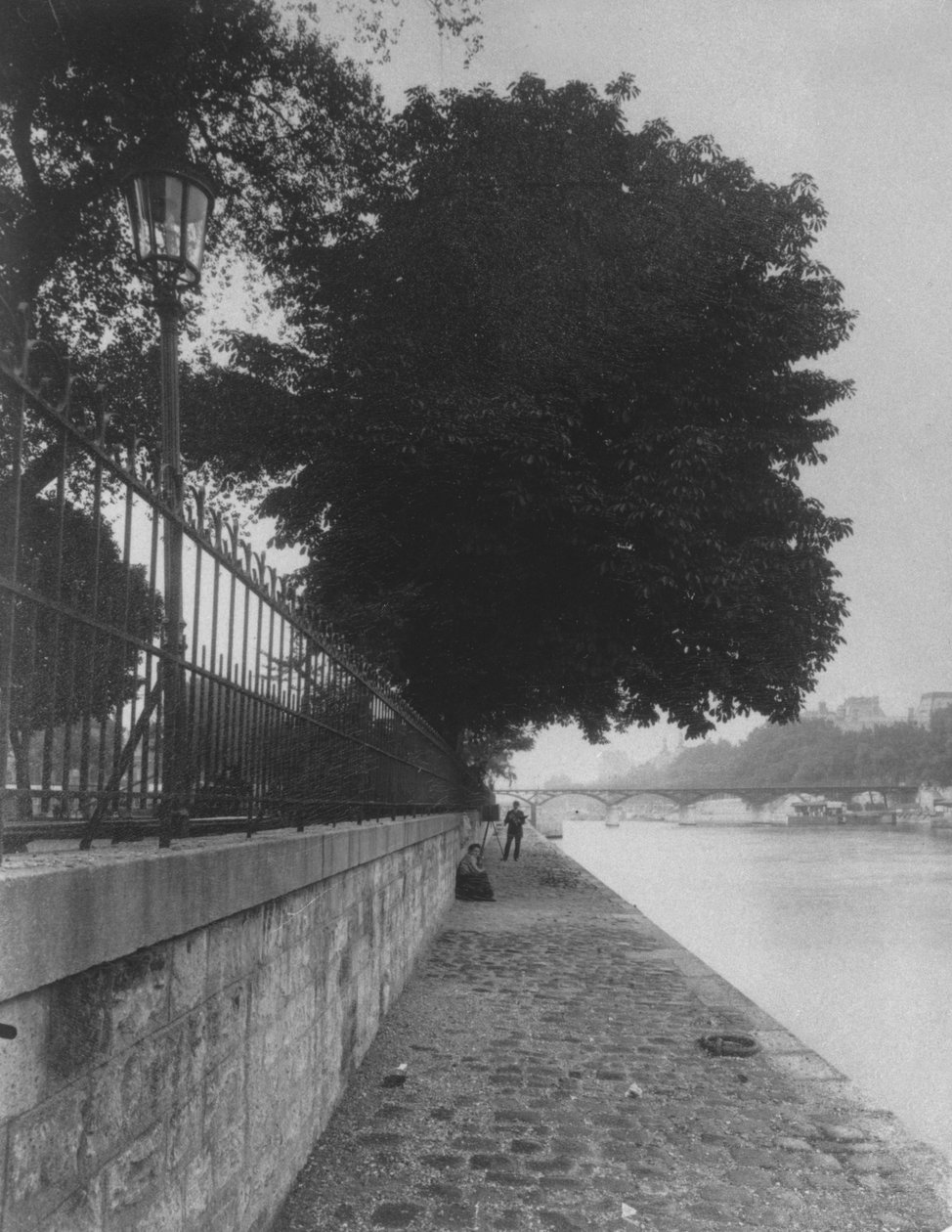 View of Pont des Arts from the Terre-Plein of Pont Neuf, 1911 by Eugène Atget