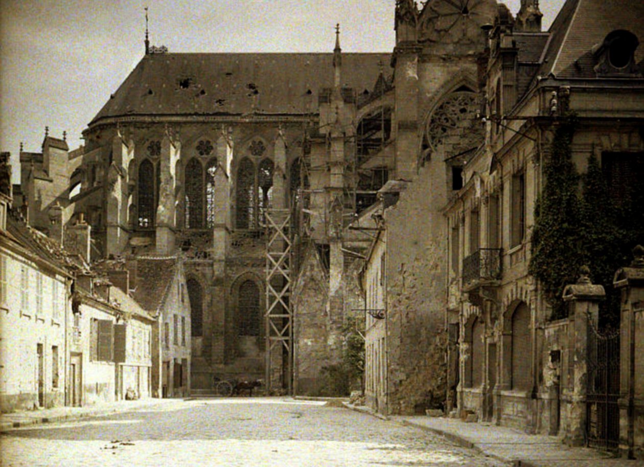 Cathedrale Saint-Gervaise-et-Saint-Protais, begun in 1180 and seriously damaged during the war, Soissons, Aisne, France, 1917 by Fernand Cuville