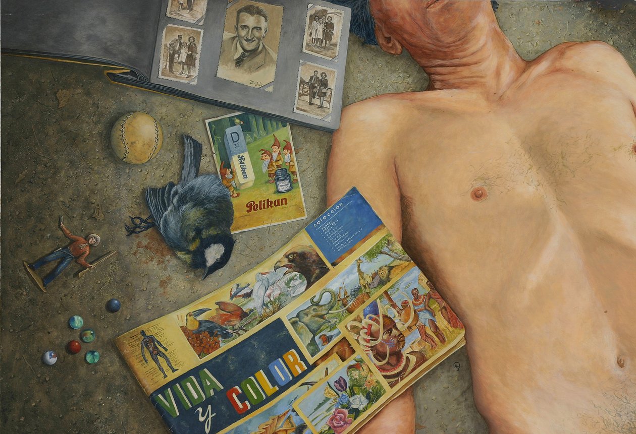 Torso with Objects by Fernando Aznar Cenamor