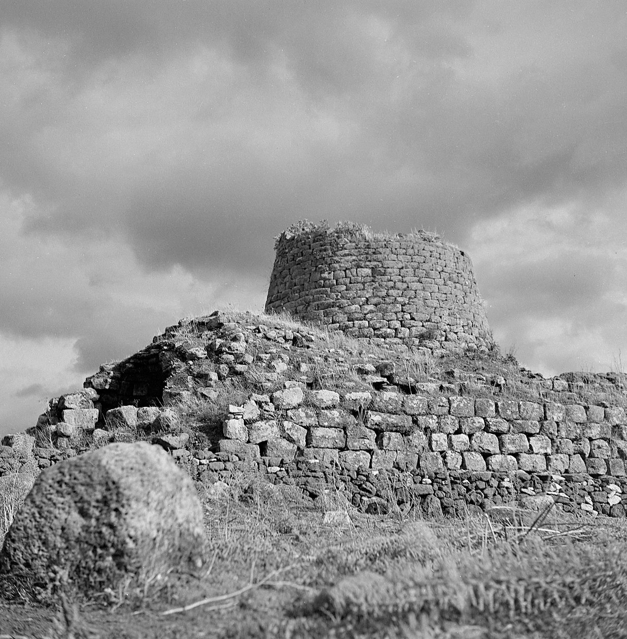 Nuraghe Santu Antine by Fosco Maraini