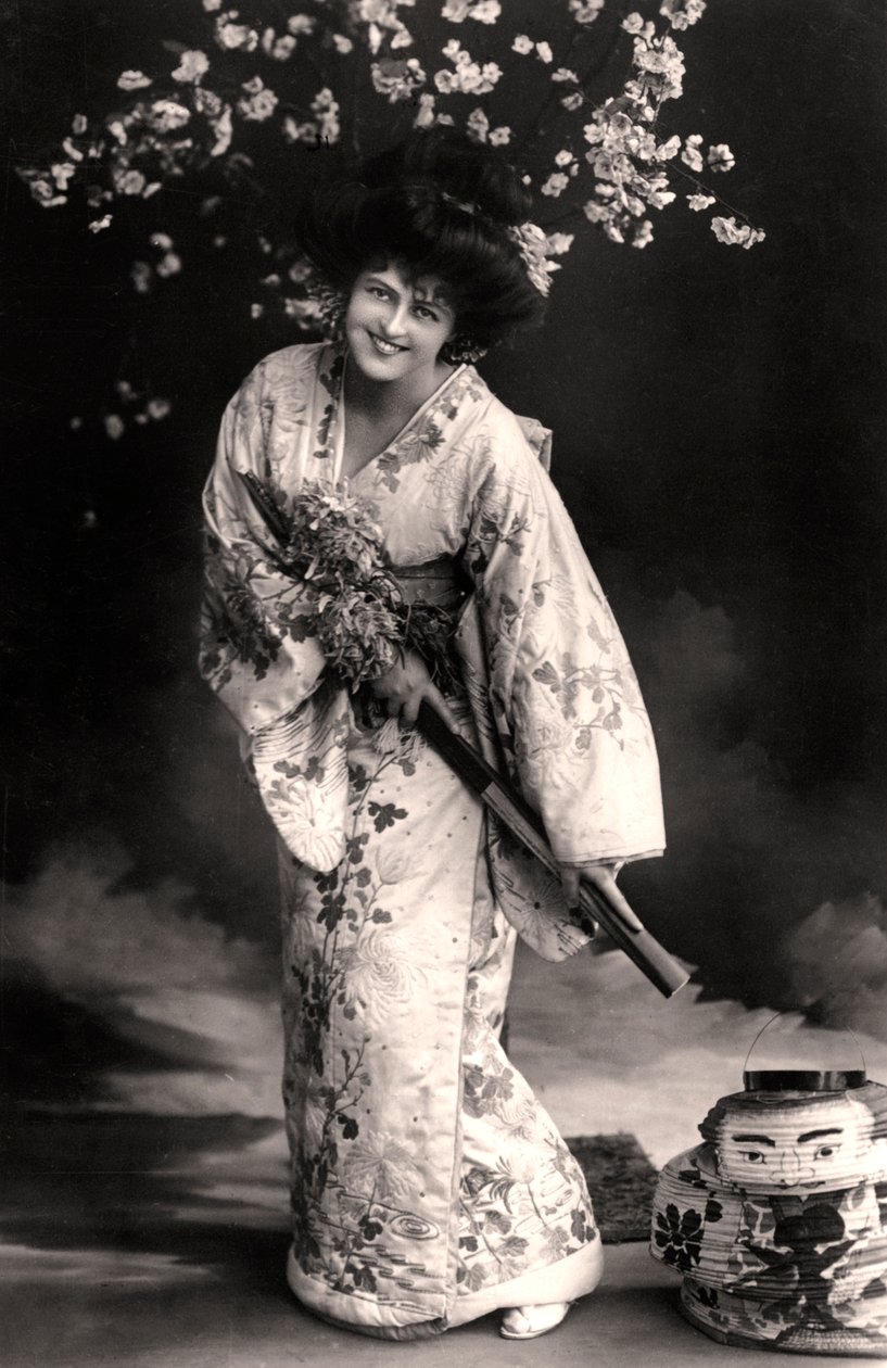 Marie Studholme, English actress by Foulsham and Banfield
