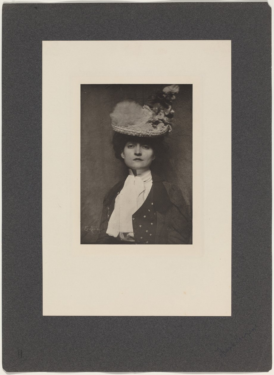 Portrait of Miss Jones, 1901 by Frank Eugene