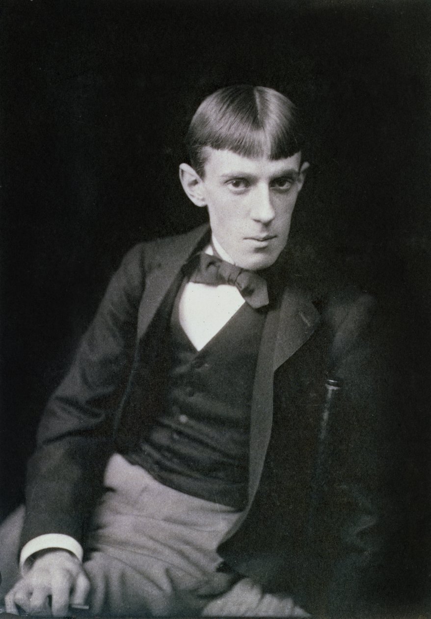 Portrait Photograph of Aubrey Beardsley (1872-98) by Frederick Hollyer (1837-1933) by Frederick Hollyer