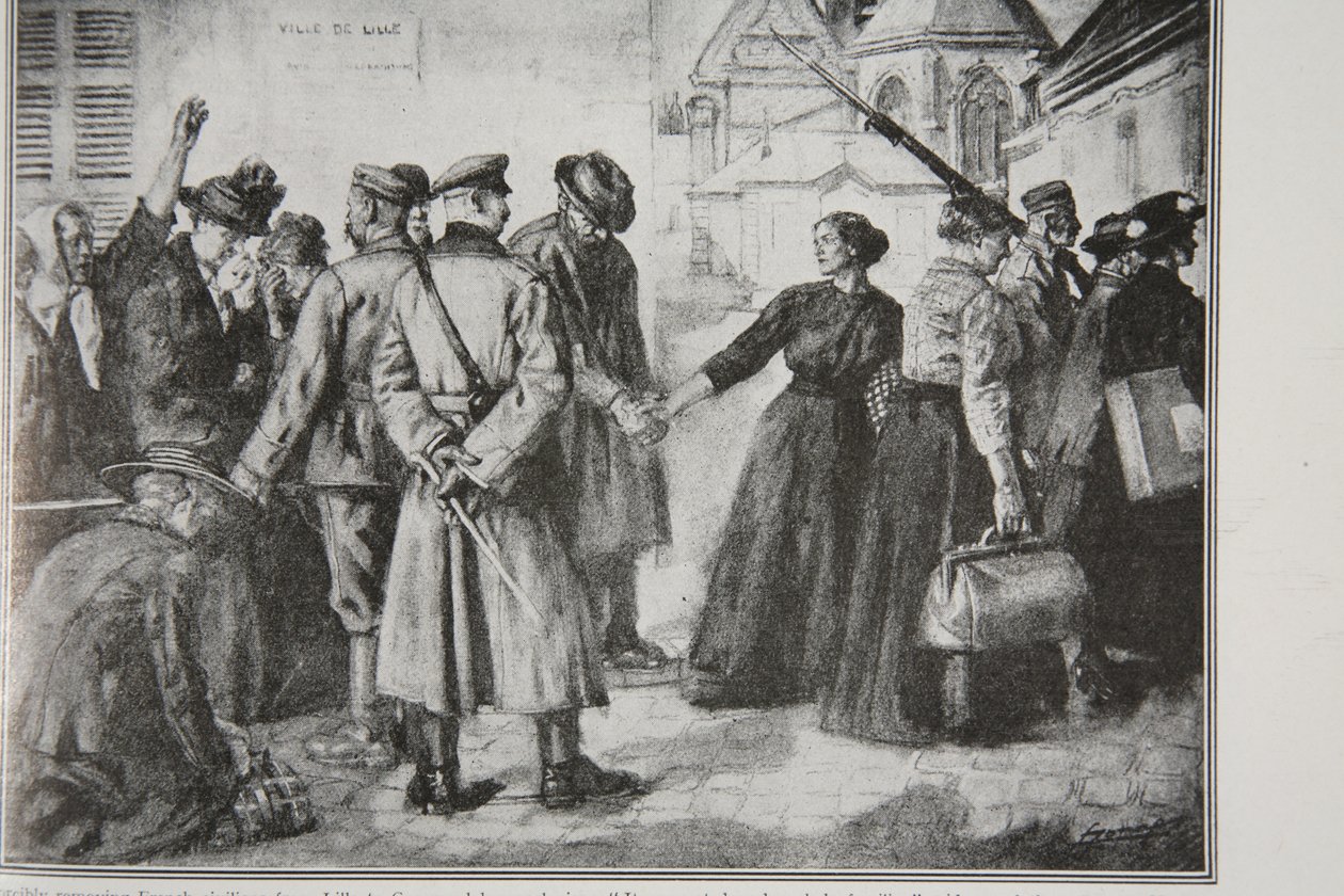 Forcibly removing French civilians from Lille to German labour colonies by French School