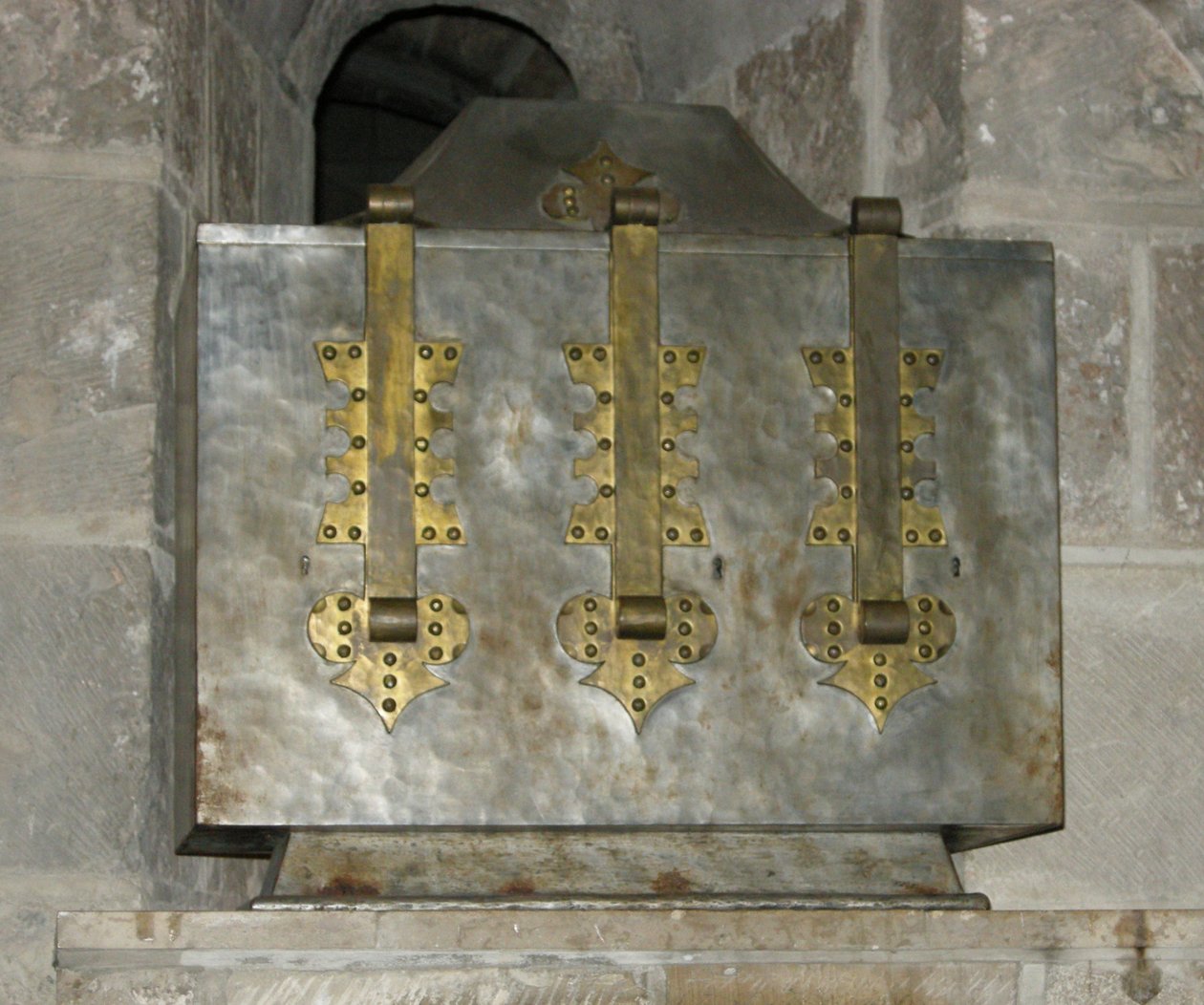Reliquary containing the relics of St. Benoit, placed in the crypt in 1108 by French School