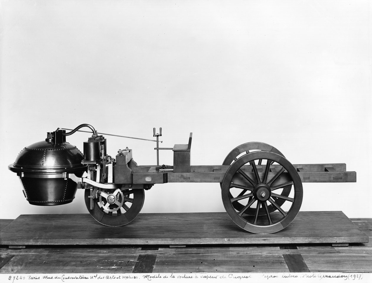 Steam-powered car invented by Nicolas Joseph Cugnot by French School