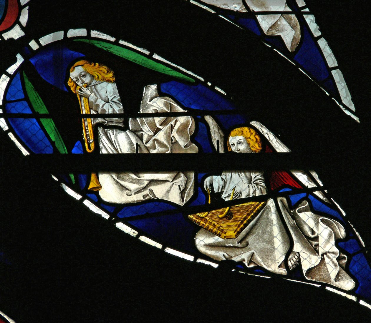 Window depicting musician angels with sacbut and dulcimer by French School