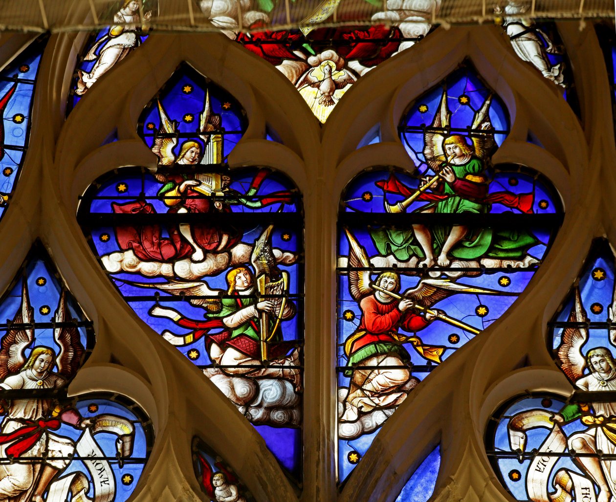 Window depicting Angel Musicians, Trumpet, Harp, Flute, Organ by French School