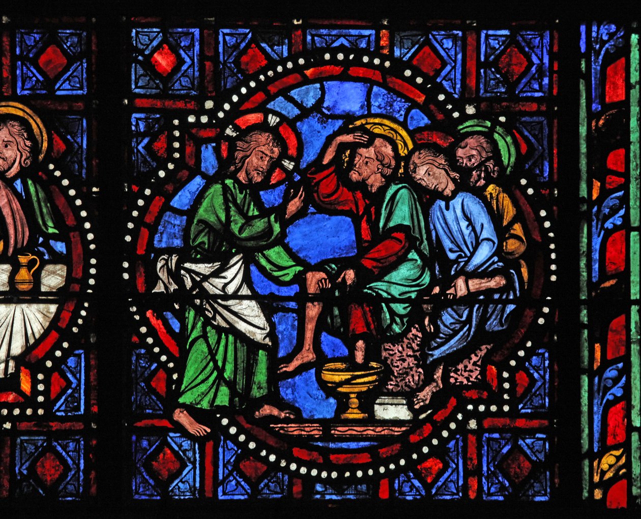 Window depicting Christ washes His disciples