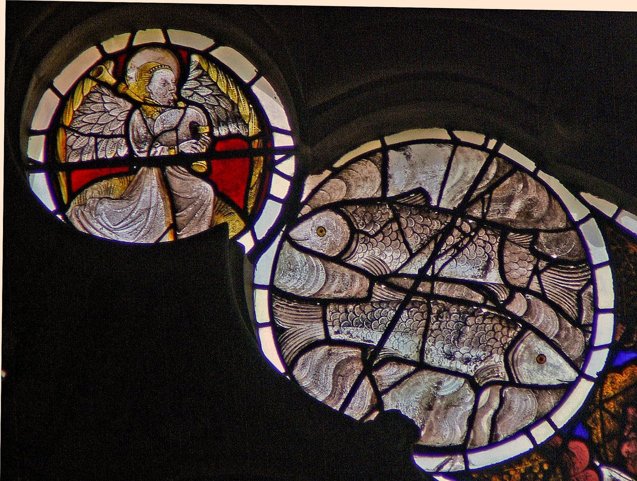 Window w114 depicting the Zodiac sign Pisces by French School