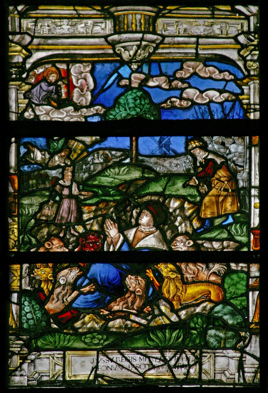 Window depicting Daniel in the lions