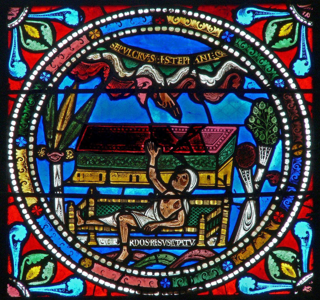 Window wXVII depicting a priest - resurrecting by French School
