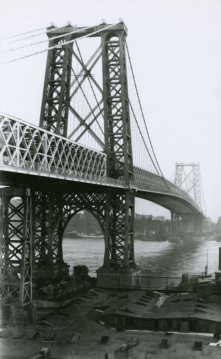 Williamsburg Bridge over East River during Construction by G.P. Hall und Sohn